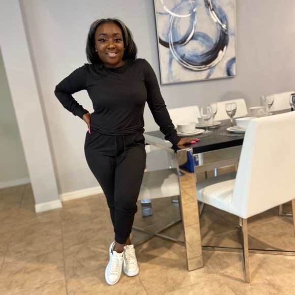 Lounge Set - Picture 1 of 1